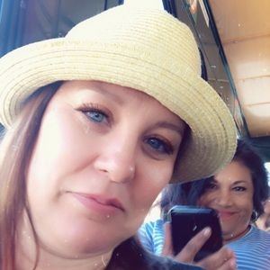 Meet your Posher, Tonya